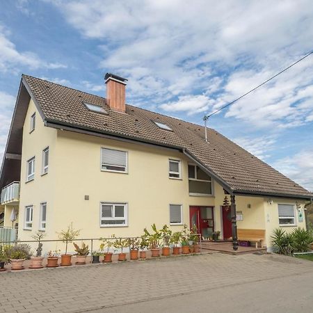 Zapfs Bauernhof Stiefmuetterchen Apartamento Tettnang Exterior foto