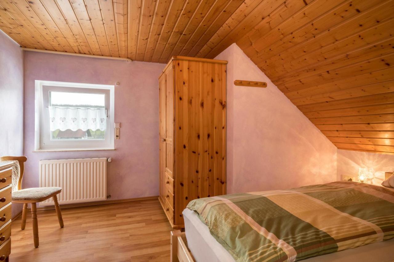 Zapfs Bauernhof Stiefmuetterchen Apartamento Tettnang Exterior foto