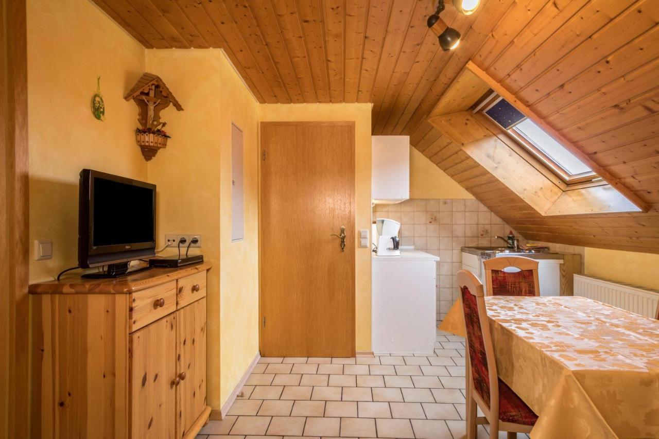 Zapfs Bauernhof Stiefmuetterchen Apartamento Tettnang Exterior foto